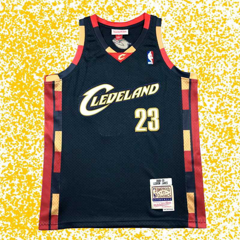 Cavaliers #23 James Navy Retro Edition T-Shirt